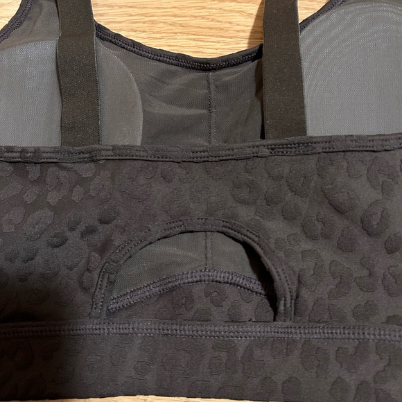 Mono B Sportsbra, Brown with Leopard Print, Size Medium, NWT - Picture 4 of 6